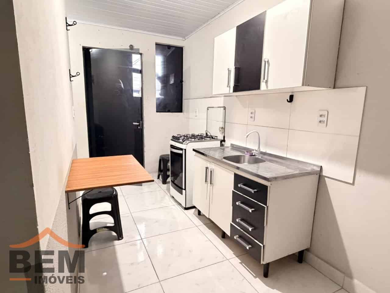 Kitnet para Locação com 1 quarto e 30m² no bairro Murta, em Itajaí - SC - Imagem 1