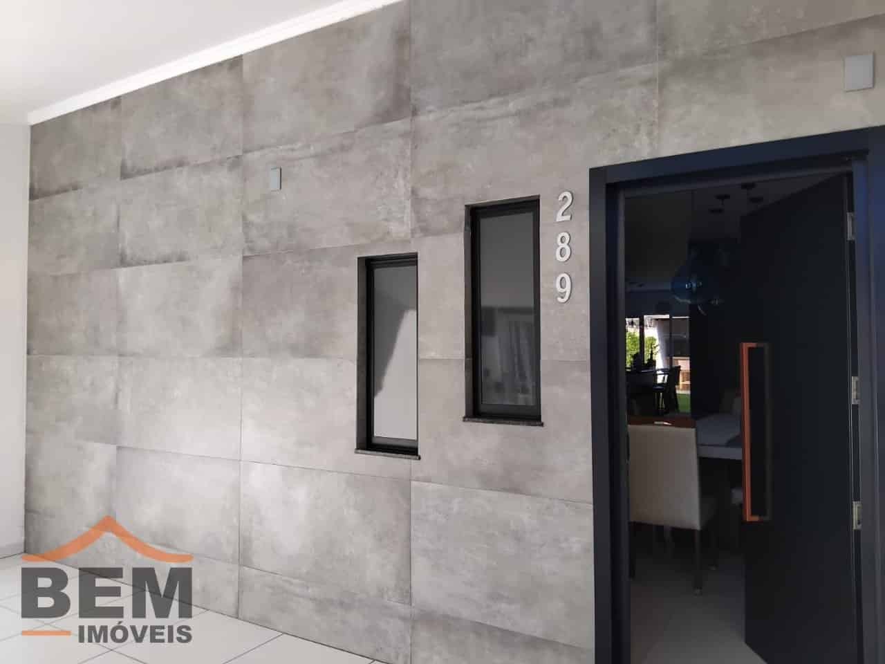 Casa para Venda com 3 quartos e 150m² no bairro Centro, em Camboriú - SC - Imagem 2