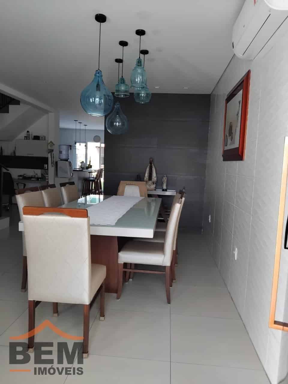 Casa para Venda com 3 quartos e 150m² no bairro Centro, em Camboriú - SC - Imagem 3