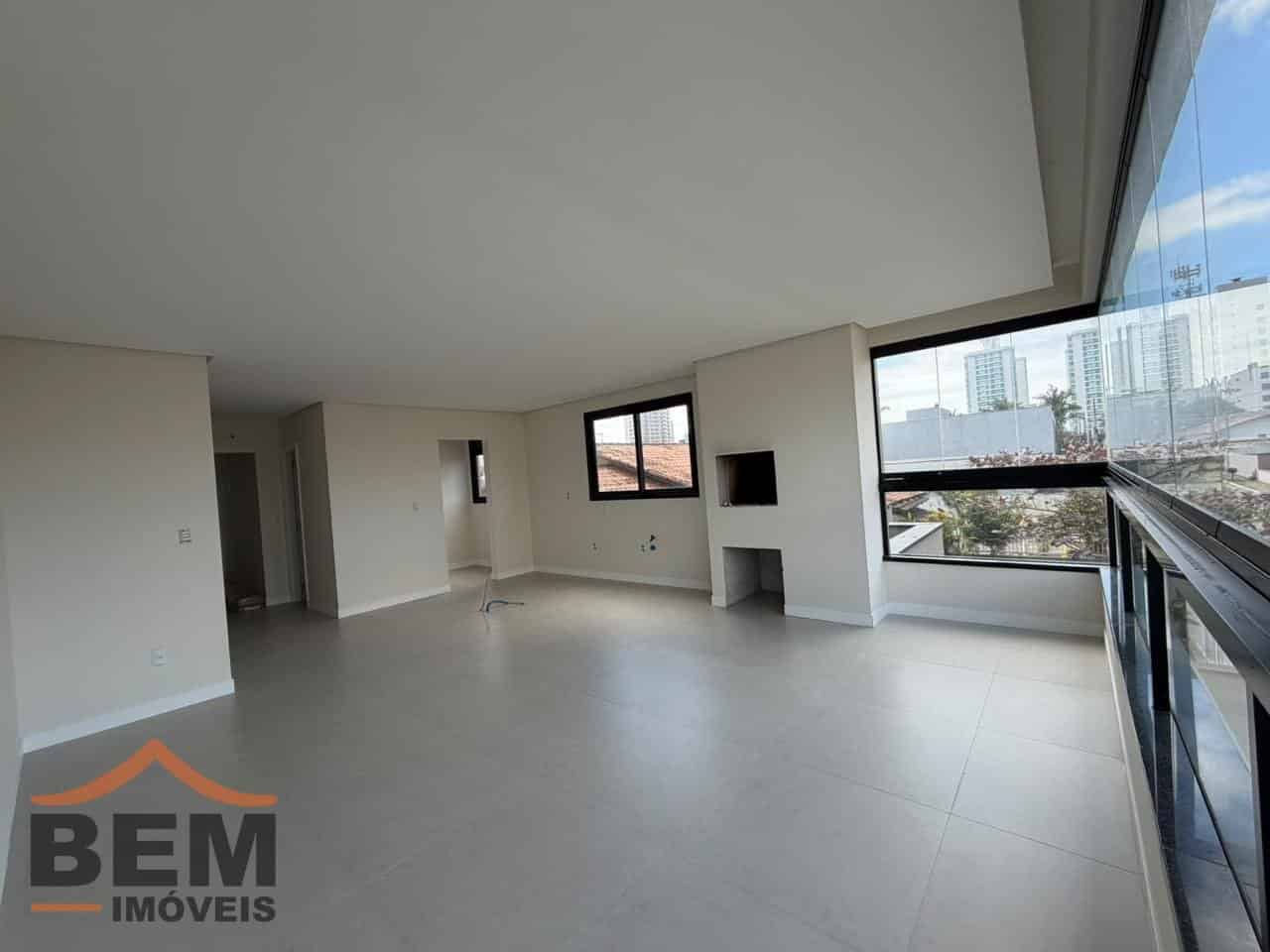 Apartamento para Venda com 3 quartos e 92m² no bairro Itacolomi, em Balneário Piçarras - SC - Imagem 3