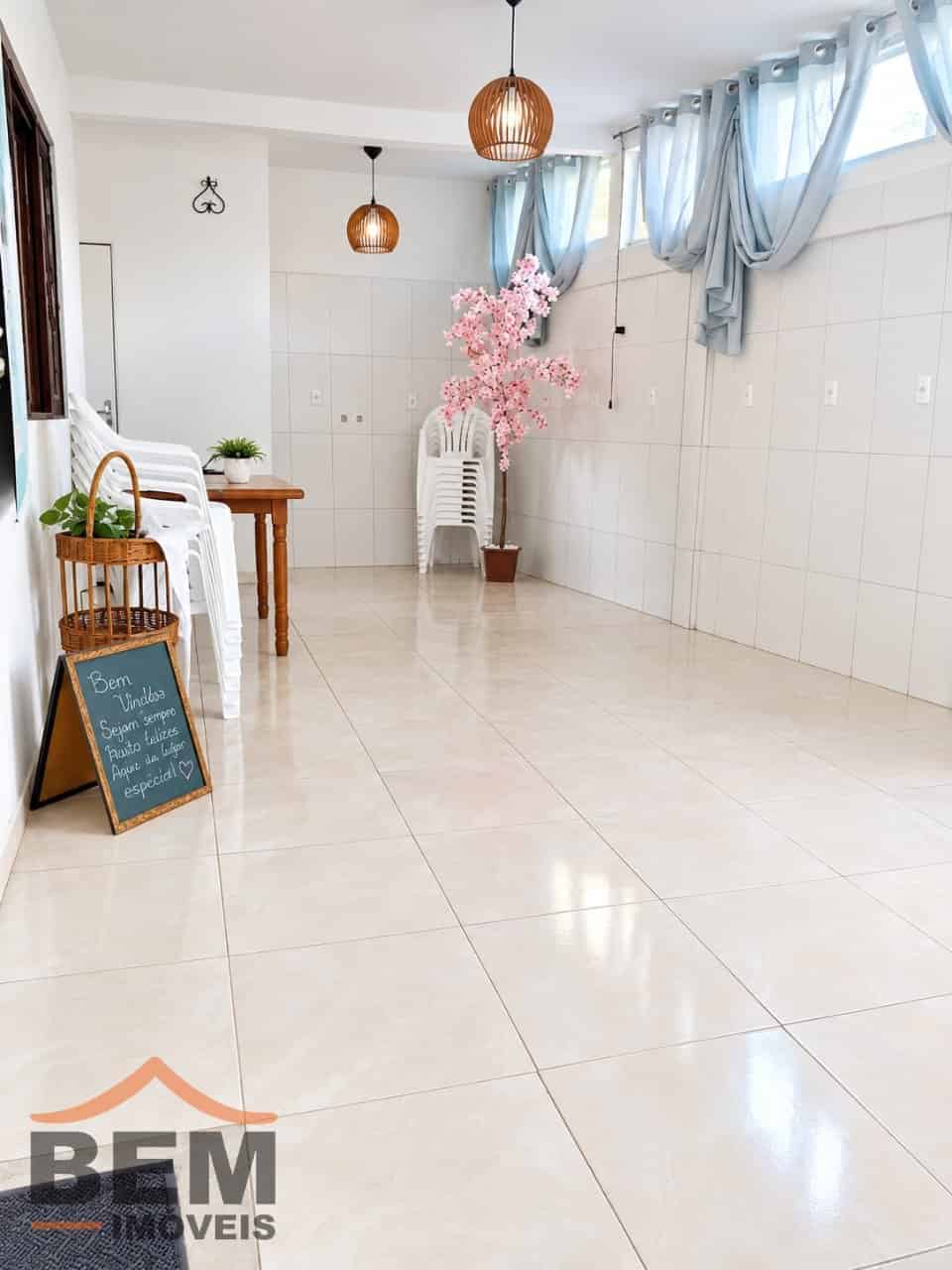 Casa para Locação com 3 quartos e 100m² no bairro Ariribá, em Balneário Camboriú - SC - Imagem 5