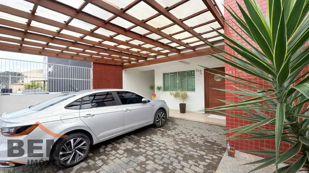 Casa para Venda com 3 quartos e 223m² no bairro Dom Bosco, em Itajaí - SC - Imagem 3