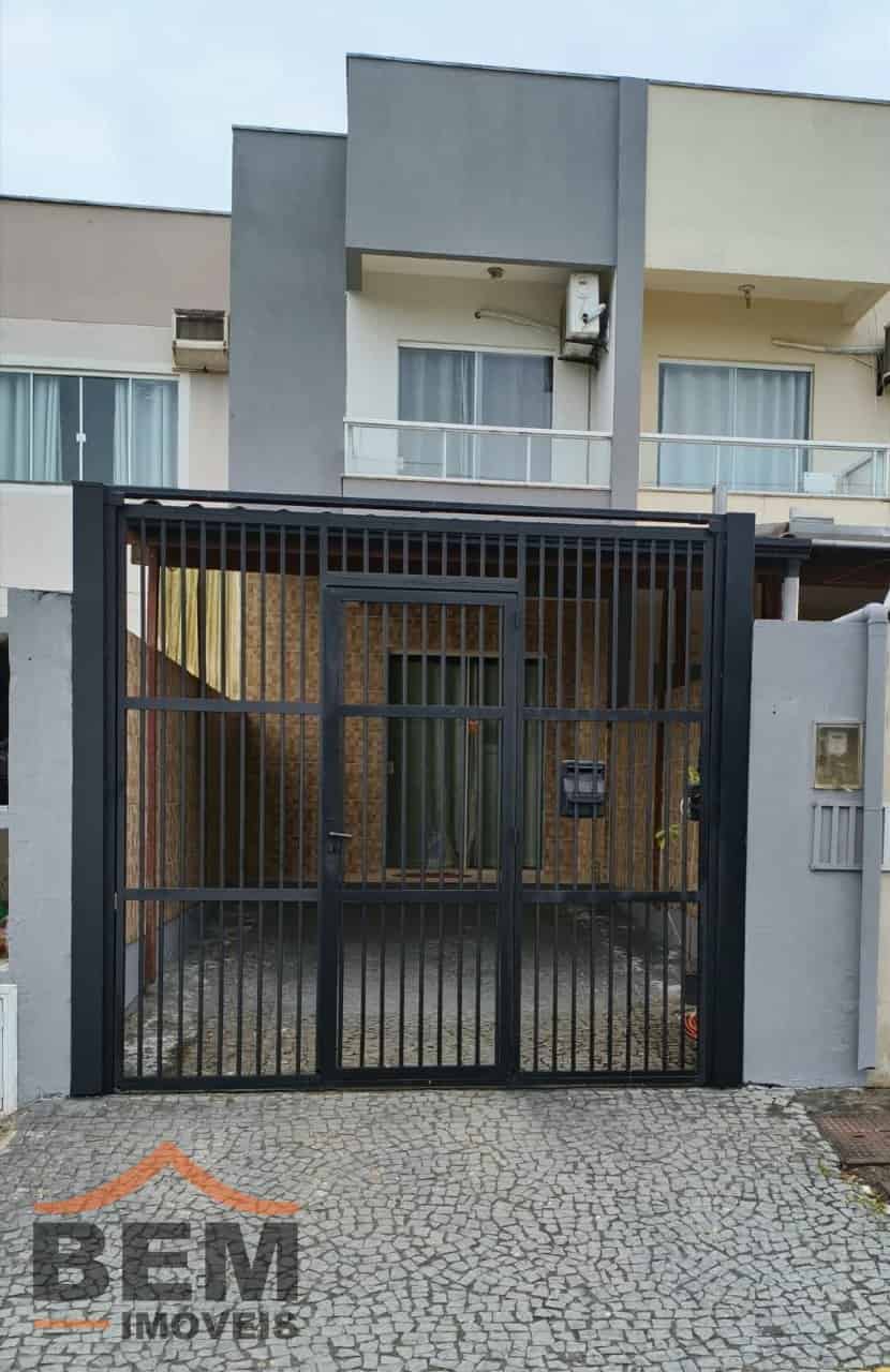 Sobrado para Venda com 2 quartos e 70m² no bairro Santa Regina, em Camboriú - SC - Imagem 1