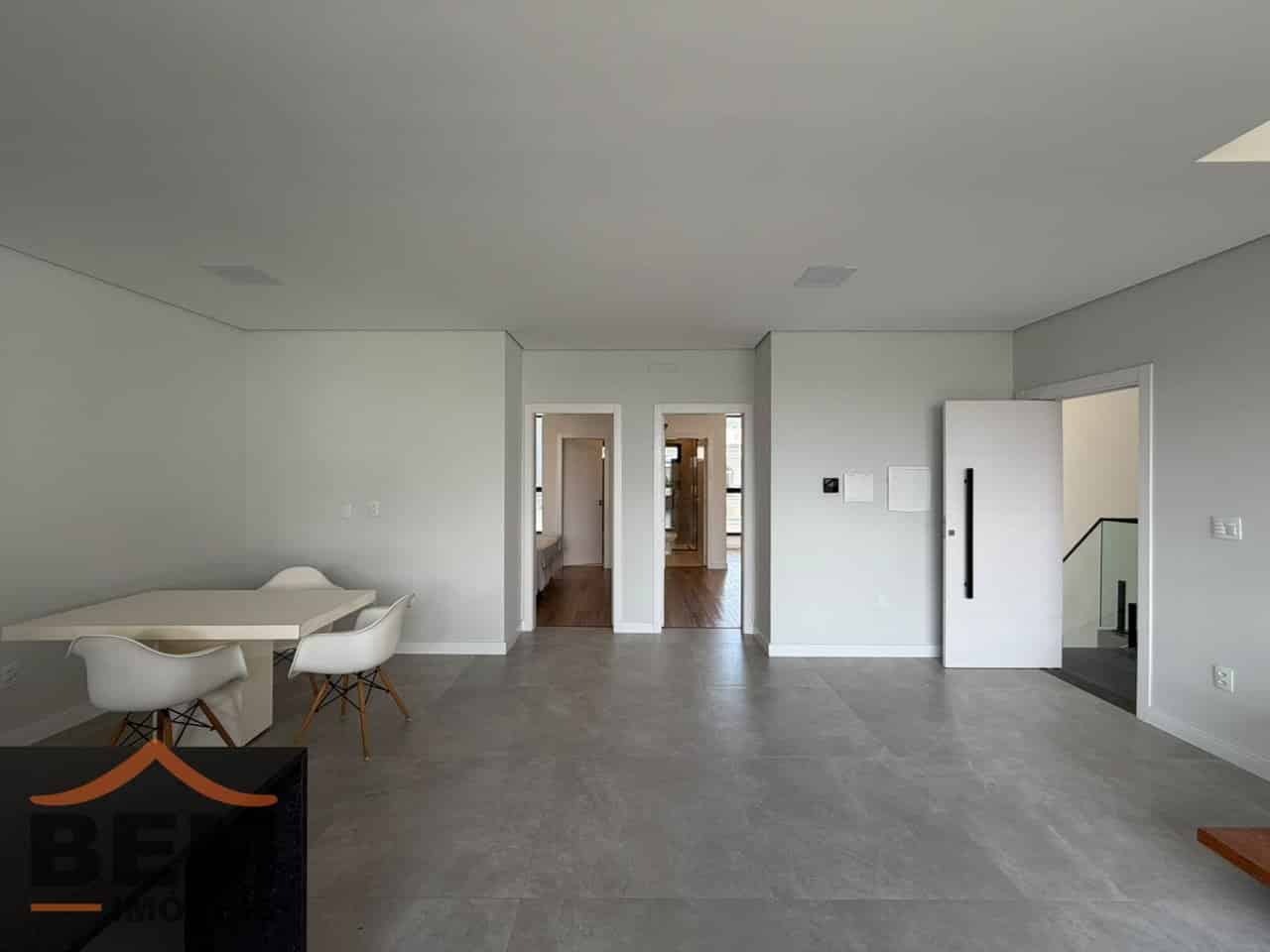 Apartamento para Venda com 2 quartos e 180m² no bairro Centro, em Itajaí - SC - Imagem 4