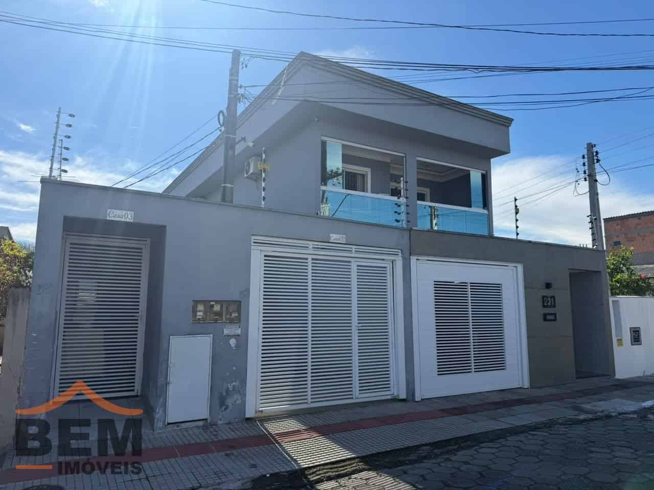 Casa para Venda com 3 quartos e 160m² no bairro Cordeiros, em Itajaí - SC - Imagem 2