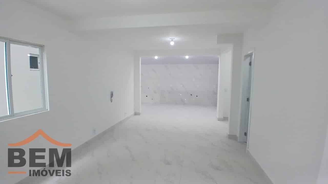 Casa para Venda com 2 quartos no bairro Centro, em Camboriú - SC - Imagem 3