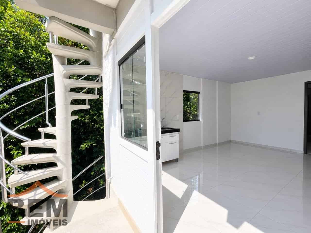 Kitnet para Locação com 1 quarto e 34m² no bairro Meia Praia, em Navegantes - SC - Imagem 1