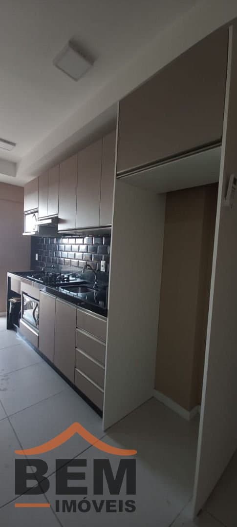 Apartamento à Venda com 2 quartos, 1 vaga no bairro São Vicente em Itajaí/SC