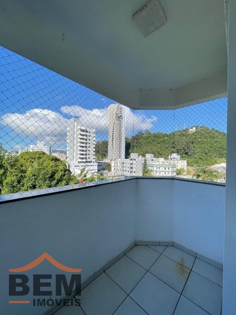 Apartamento para Locação com 2 quartos, 1 vaga no bairro Fazenda em Itajaí/SC