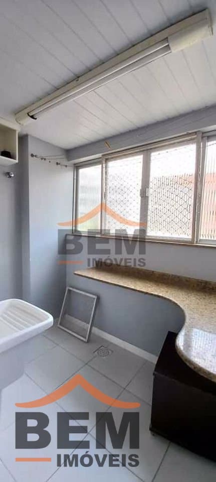 Apartamento para Locação com 2 quartos, 1 vaga no bairro Fazenda em Itajaí/SC