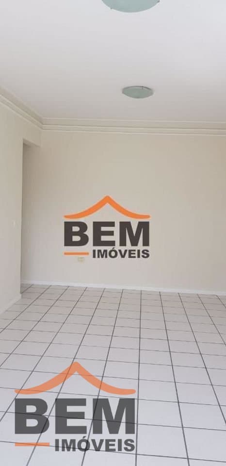 Apartamento para Locação com 3 quartos sendo 1 suíte, 1 vaga no bairro Centro em Itajaí/SC