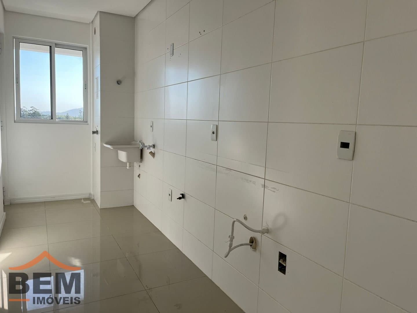 Apartamento com 2 quartos sendo 1 suíte, 1 vaga no bairro Dom Bosco em Itajaí/SC