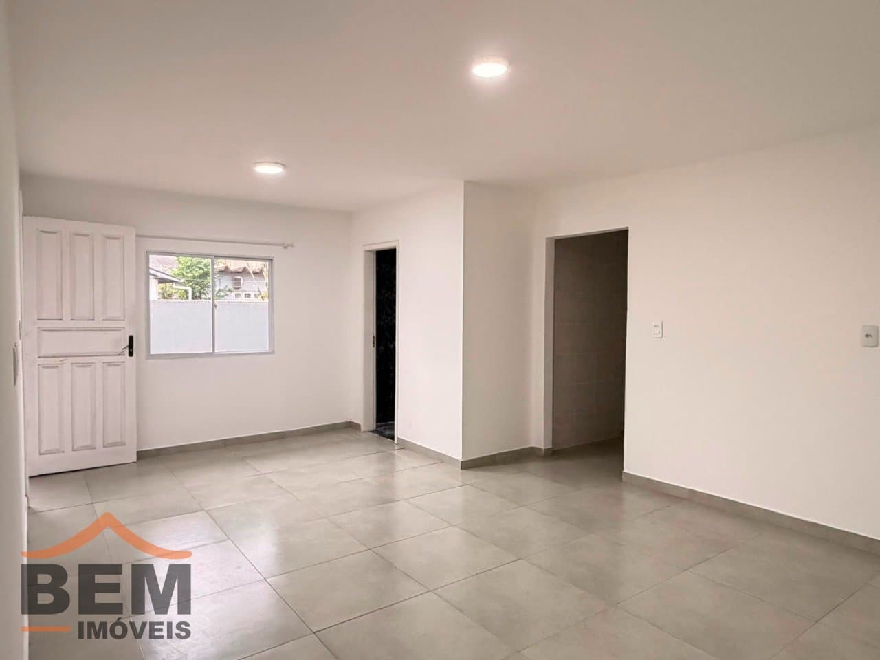 Casa para Locação com 2 quartos e 55m² no bairro São João, em Itajaí - SC