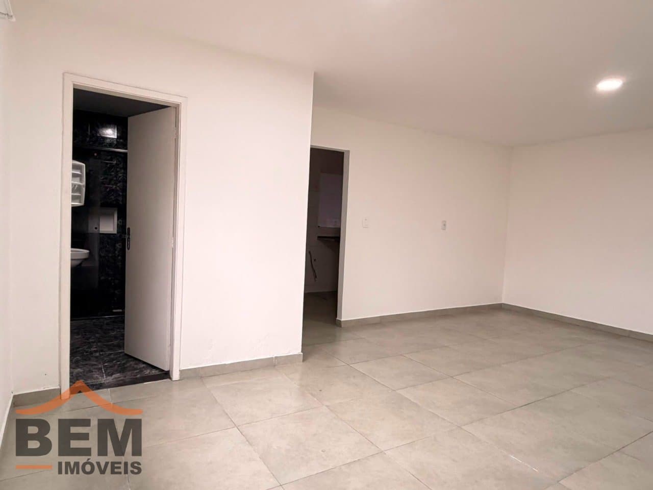Casa para Locação com 2 quartos e 55m² no bairro São João, em Itajaí - SC