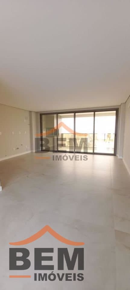 Apartamento para venda no bairro Fazenda, em Itajaí, com 122m² , 03 quartos.