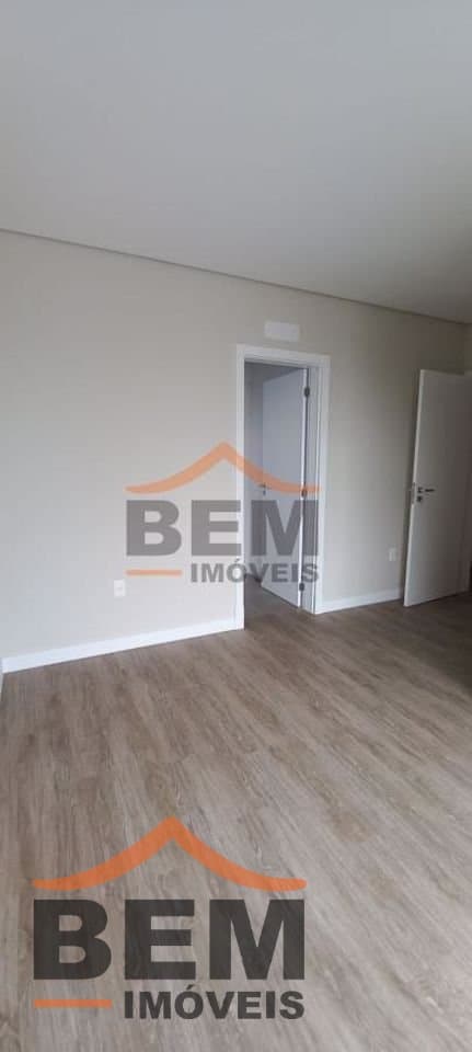 Apartamento para venda no bairro Fazenda, em Itajaí, com 122m² , 03 quartos.