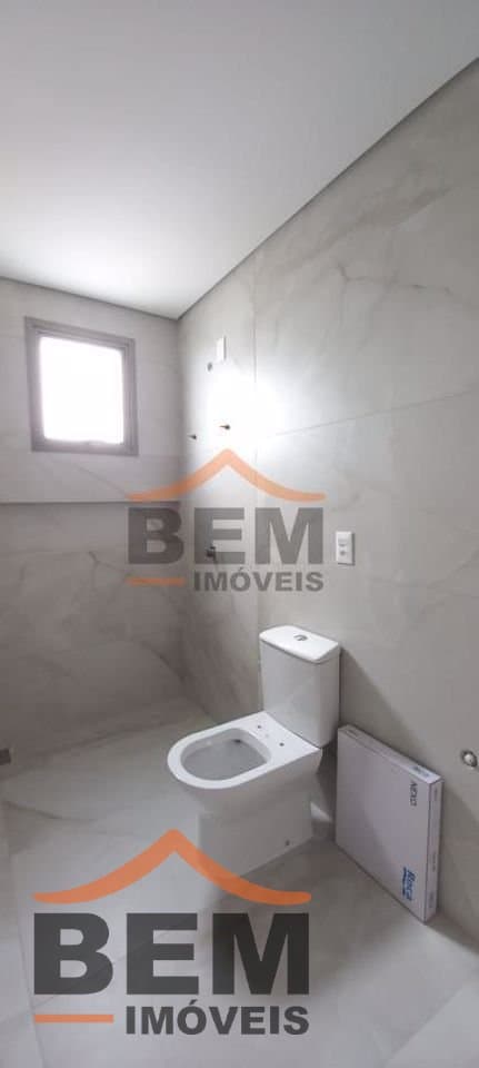 Apartamento para venda no bairro Fazenda, em Itajaí, com 122m² , 03 quartos.