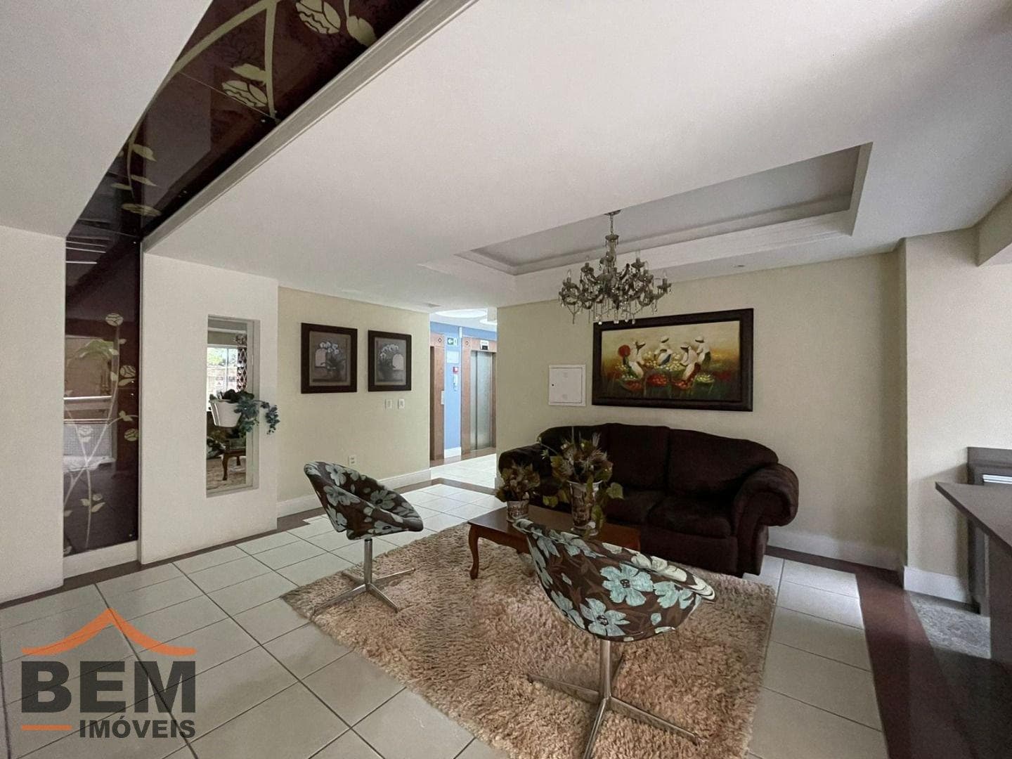 Apartamento para Locação com 3 quartos e 110m² no bairro Centro, em Itajaí - SC