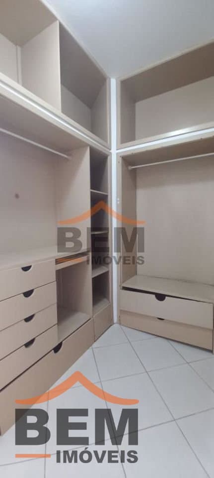 Casa à venda, com 01 Suíte e 04 dormitórios, no bairro  Dom Bosco - Itajaí /SC