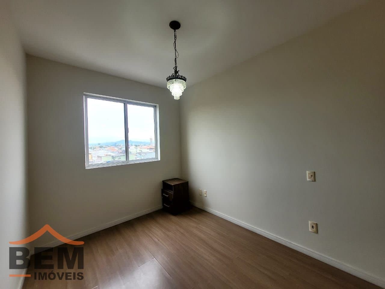 Apartamento para Locação com 2 quartos e 60m² no bairro Cordeiros, em Itajaí - SC