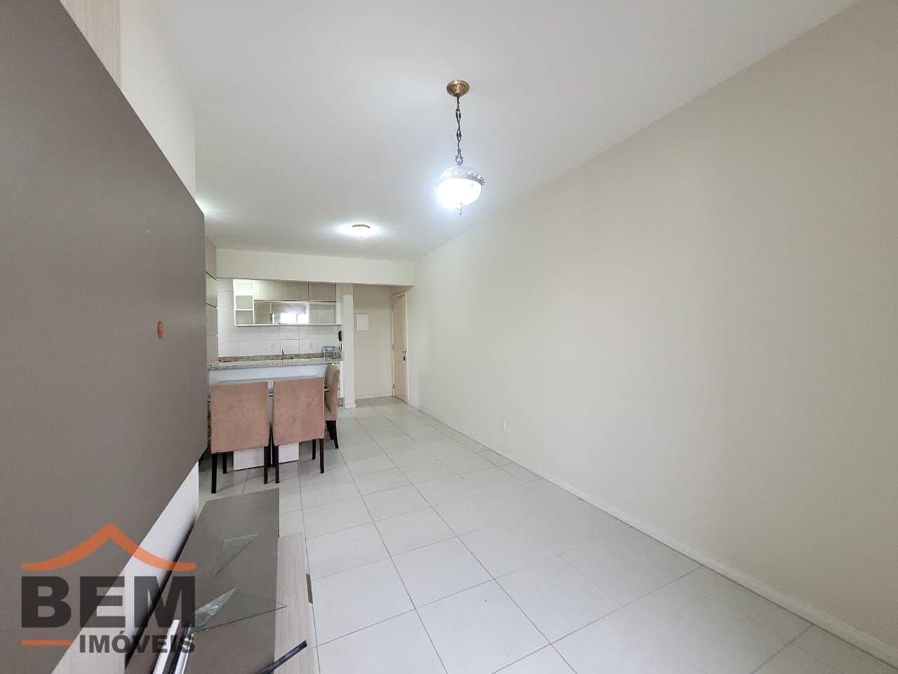 Apartamento para Locação com 2 quartos e 60m² no bairro Cordeiros, em Itajaí - SC