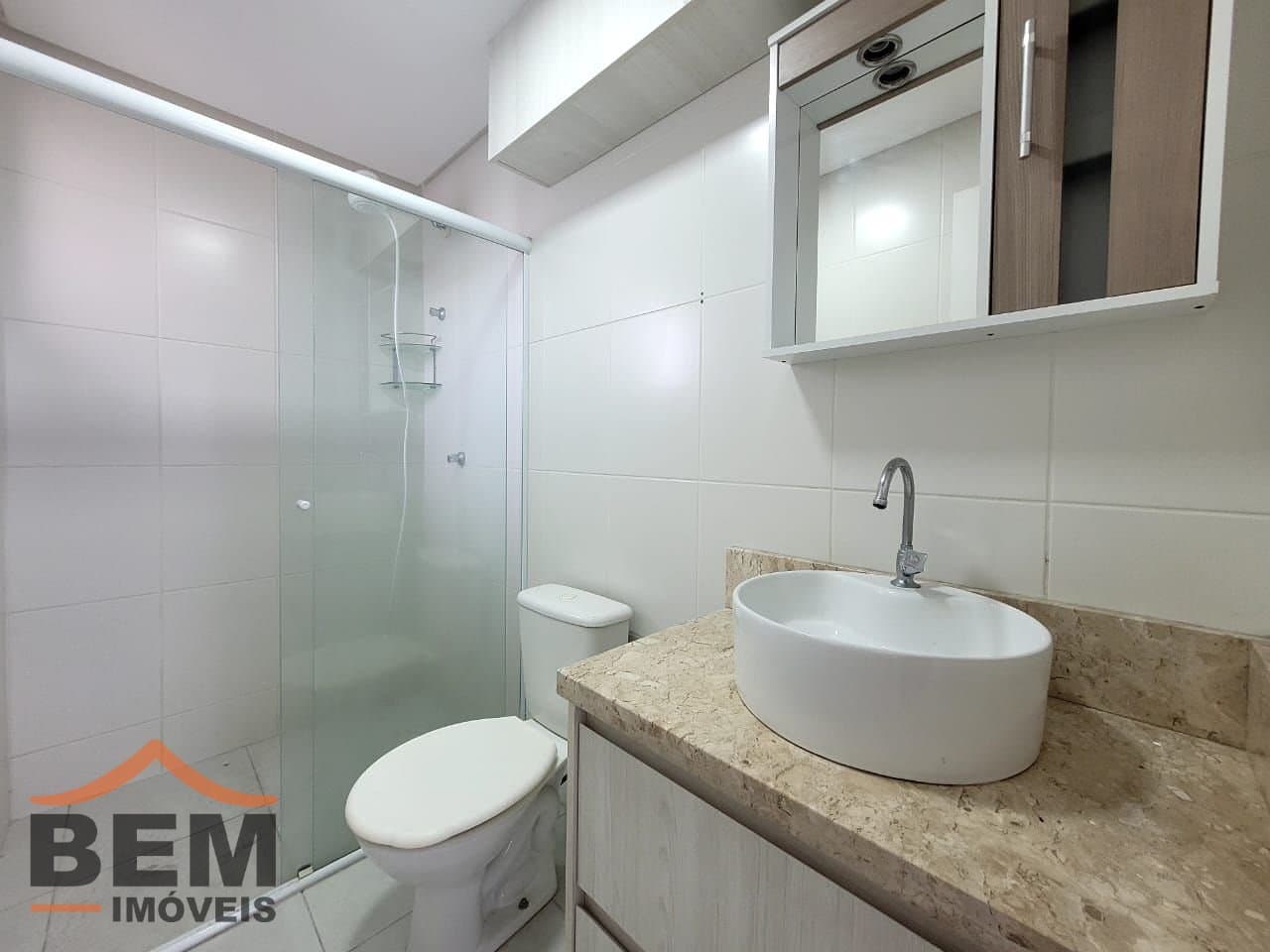 Apartamento para Locação com 2 quartos e 60m² no bairro Cordeiros, em Itajaí - SC