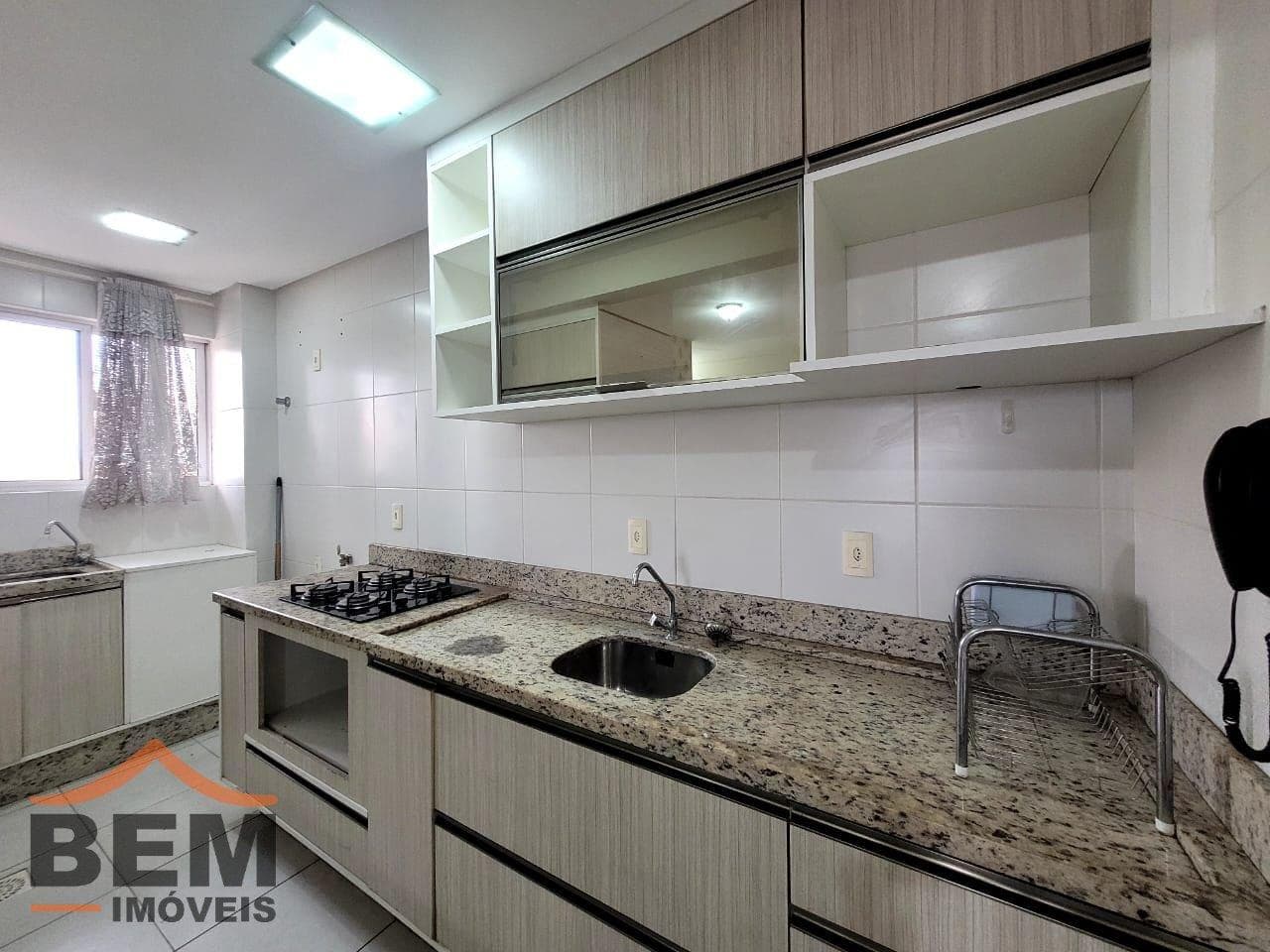 Apartamento para Locação com 2 quartos e 60m² no bairro Cordeiros, em Itajaí - SC