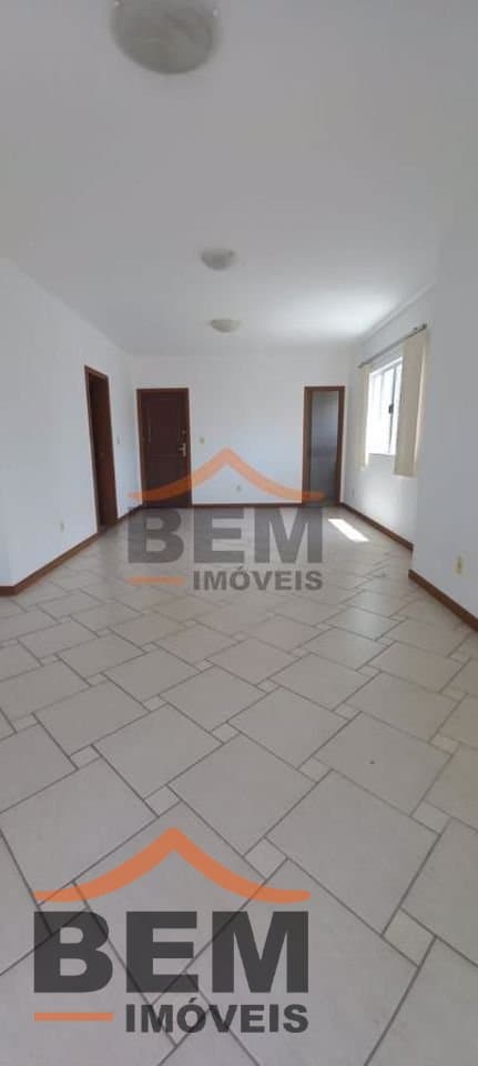 Apartamento para Locação com 3 quartos sendo 1 suíte, 1 vaga no bairro Centro em Itajaí/SC