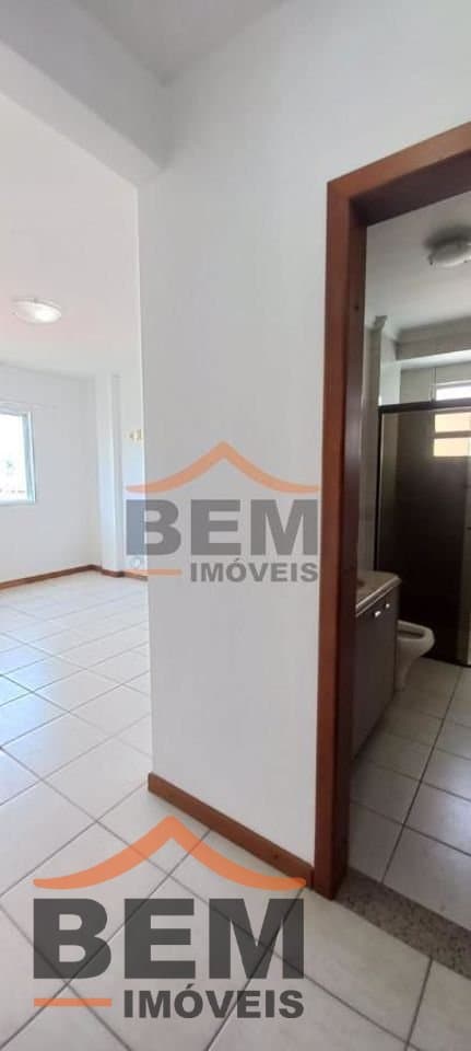 Apartamento para Locação com 3 quartos sendo 1 suíte, 1 vaga no bairro Centro em Itajaí/SC