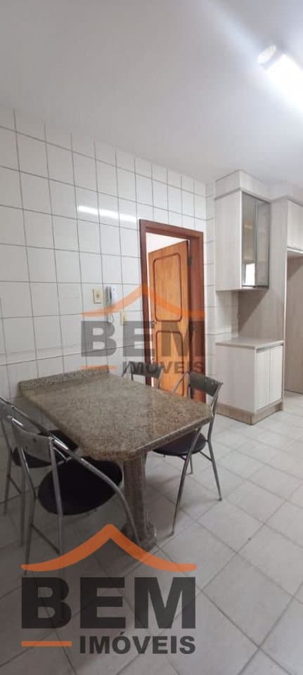 Apartamento para Locação com 3 quartos sendo 1 suíte, 1 vaga no bairro Centro em Itajaí/SC