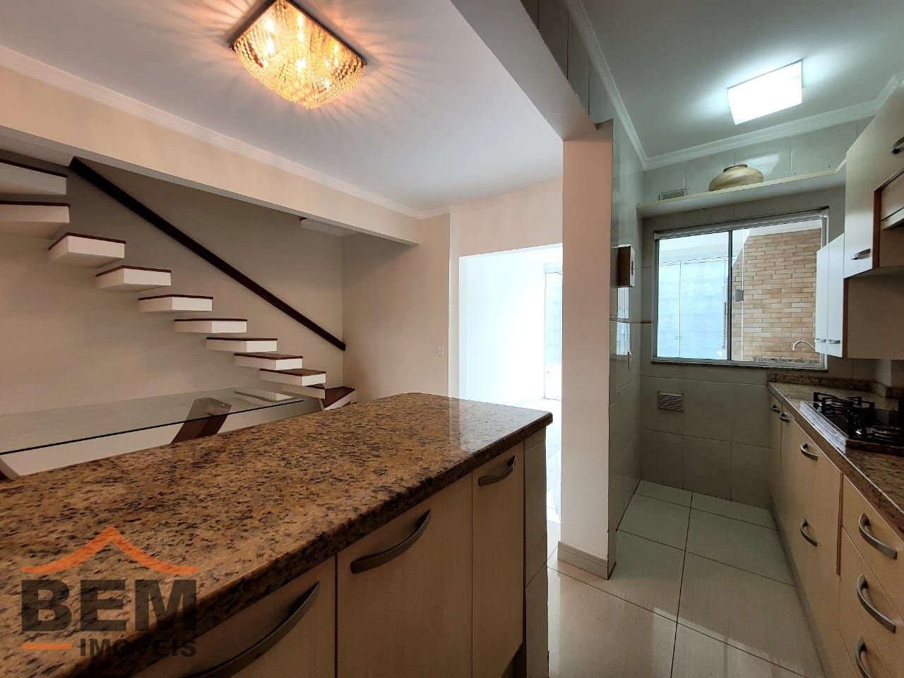 Casa para Locação com 3 quartos no bairro Centro, em Itajaí - SC