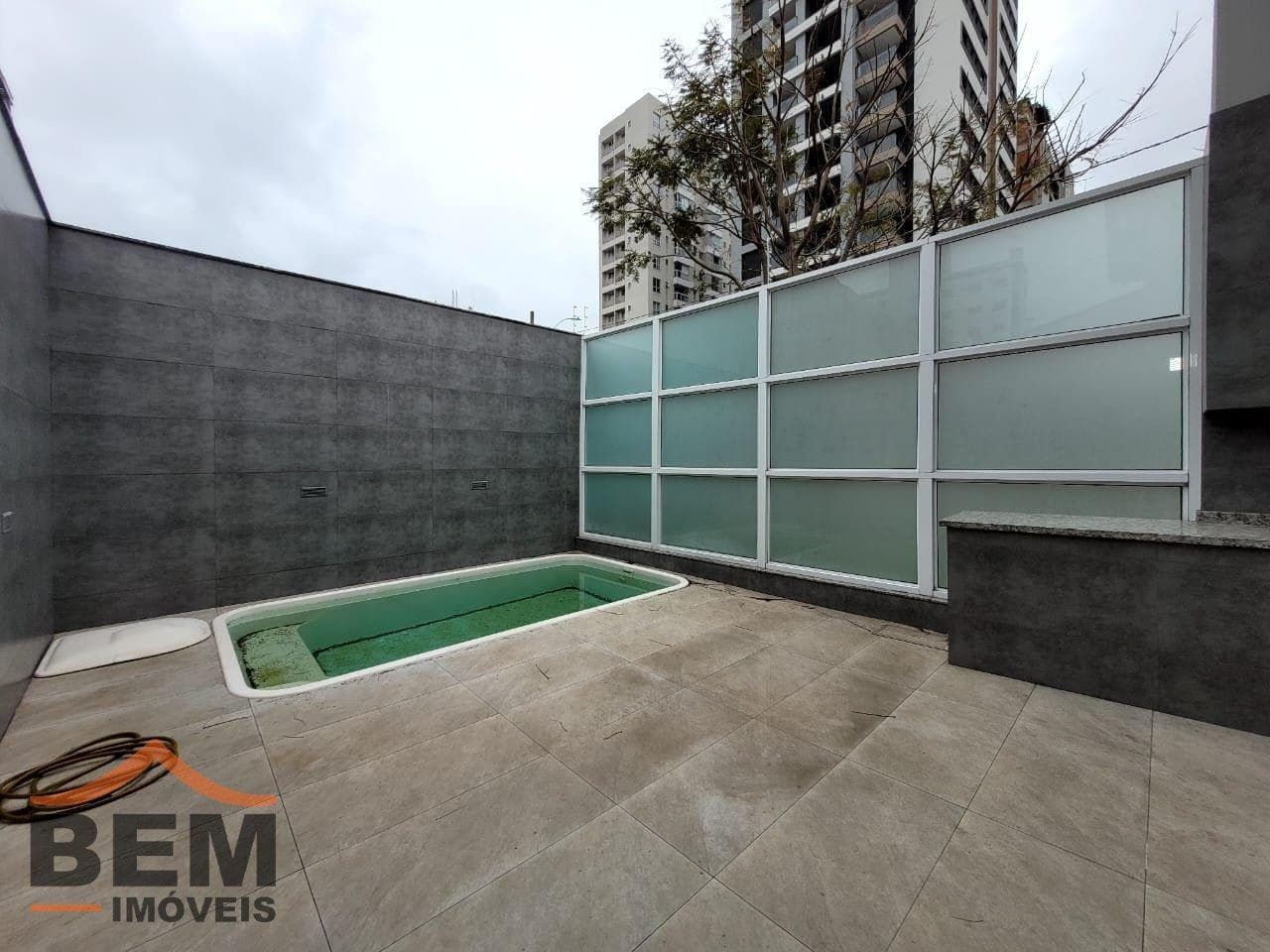 Casa para Locação com 3 quartos no bairro Centro, em Itajaí - SC