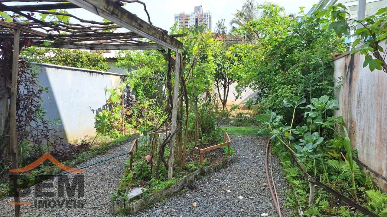 Sobrado para venda no Bairro Dom Bosco, em Itajaí, com 85m² e 3 dormitórios, sendo 3 suítes
