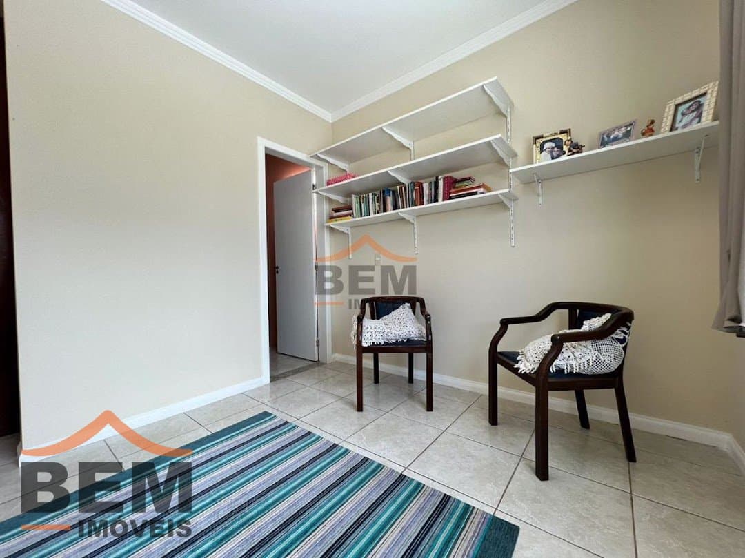 Sobrado para venda no Bairro Dom Bosco, em Itajaí, com 85m² e 3 dormitórios, sendo 3 suítes