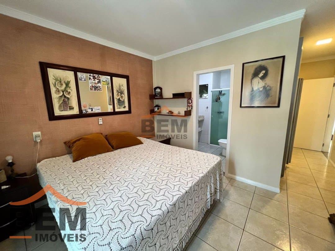 Sobrado para venda no Bairro Dom Bosco, em Itajaí, com 85m² e 3 dormitórios, sendo 3 suítes
