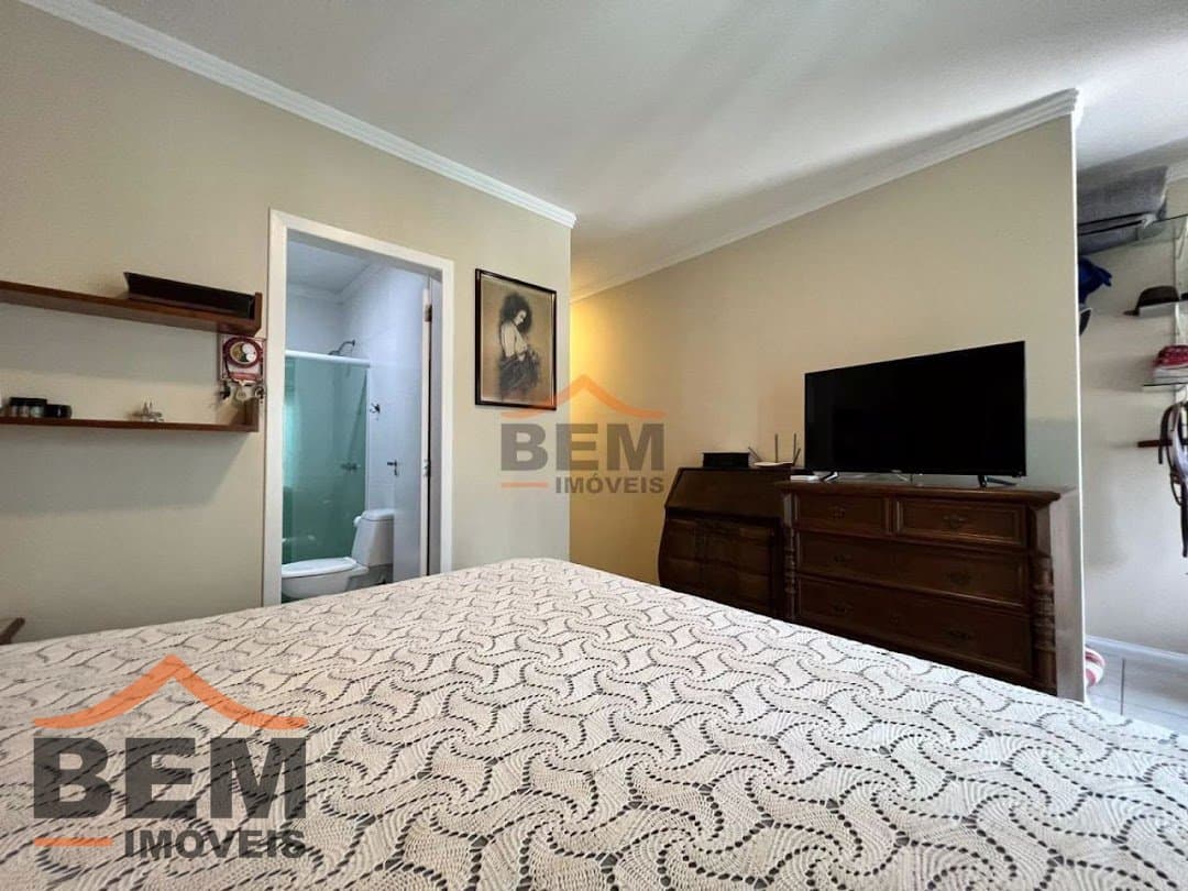 Sobrado para venda no Bairro Dom Bosco, em Itajaí, com 85m² e 3 dormitórios, sendo 3 suítes