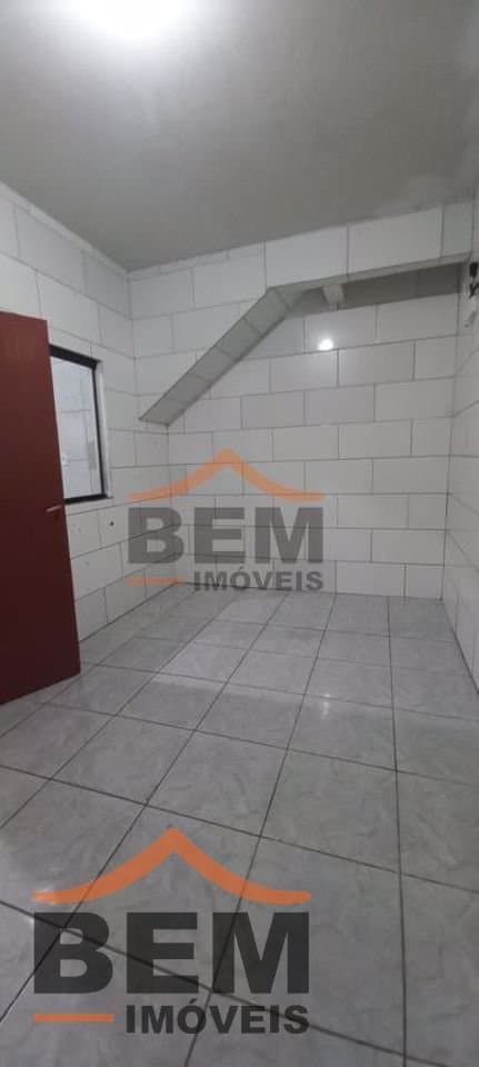 Kitnet para Locação com 1 quarto, 1 vaga no bairro Cidade Nova em Itajaí/SC