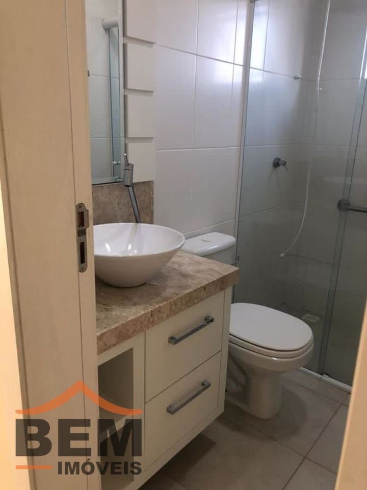 Apartamento para Locação com 2 quartos e 60m² no bairro Barra do Rio, em Itajaí - SC