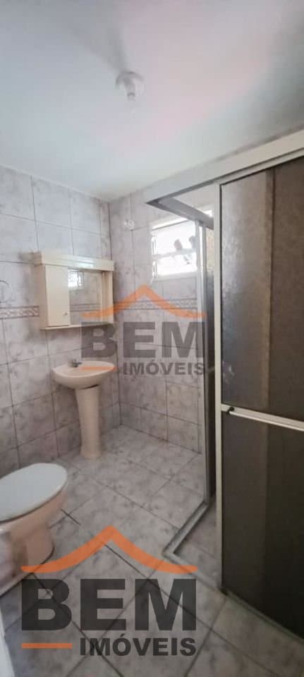 Casa para Locação com 2 quartos sendo 1 suíte, 1 vaga no bairro São Vicente em Itajaí/SC