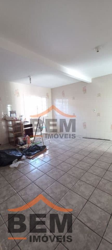 Casa para Locação com 2 quartos sendo 1 suíte, 1 vaga no bairro São Vicente em Itajaí/SC