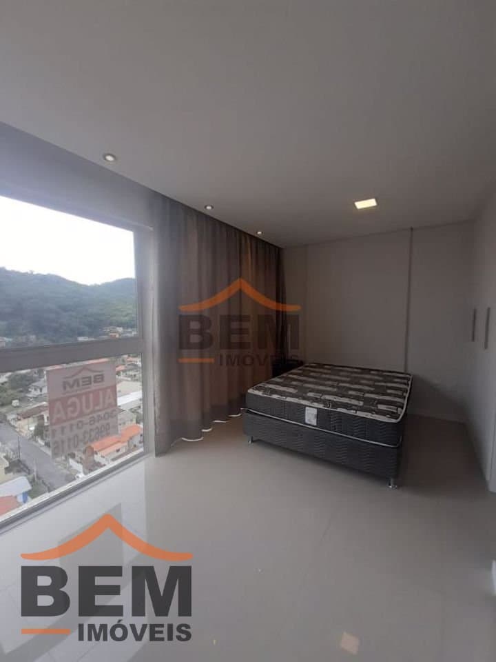 Apartamento para Locação com 1 quarto, 1 vaga no bairro Fazenda em Itajaí/SC