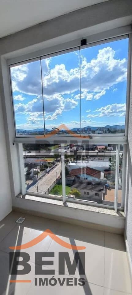 Apartamento à Venda com 2 quartos sendo 1 suíte, 1 vaga no bairro São Judas em Itajaí/SC