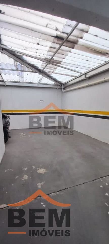 Apartamento à Venda com 2 quartos sendo 1 suíte, 1 vaga no bairro São Judas em Itajaí/SC