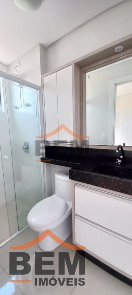 Apartamento à Venda com 2 quartos sendo 1 suíte, 1 vaga no bairro São Judas em Itajaí/SC