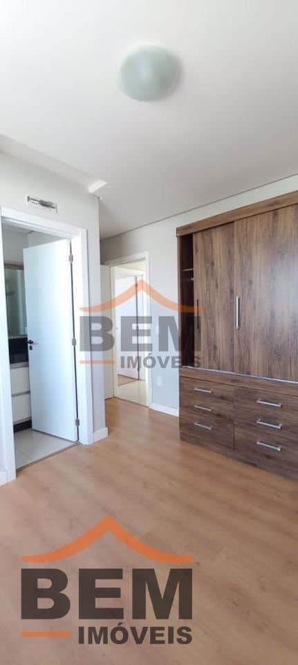 Apartamento à Venda com 2 quartos sendo 1 suíte, 1 vaga no bairro São Judas em Itajaí/SC