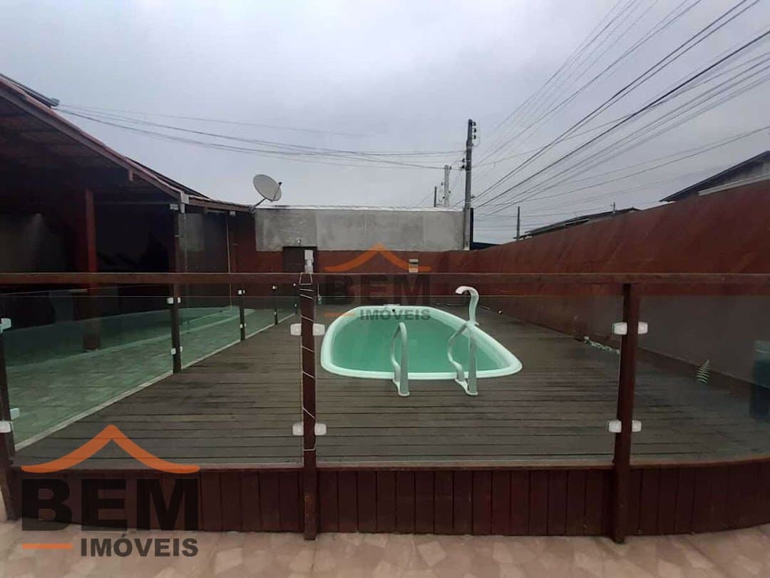 Casa para Locação com 3 quartos sendo 1 suíte, 3 vagas no bairro São Judas em Itajaí/SC