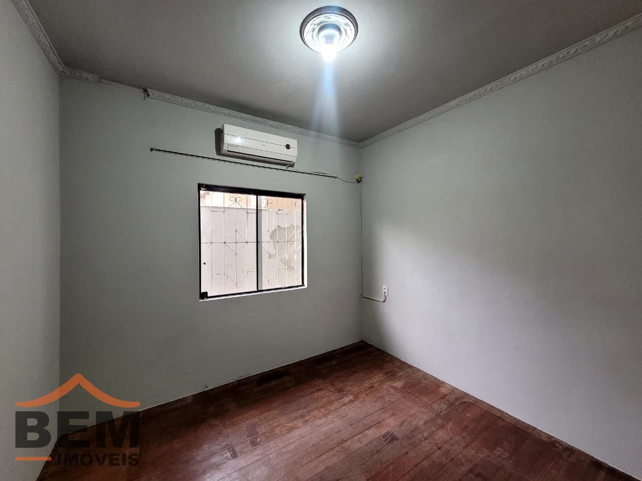 Casa para Locação com 6 quartos sendo 1 suíte, 1 vaga no bairro Fazenda em Itajaí/SC