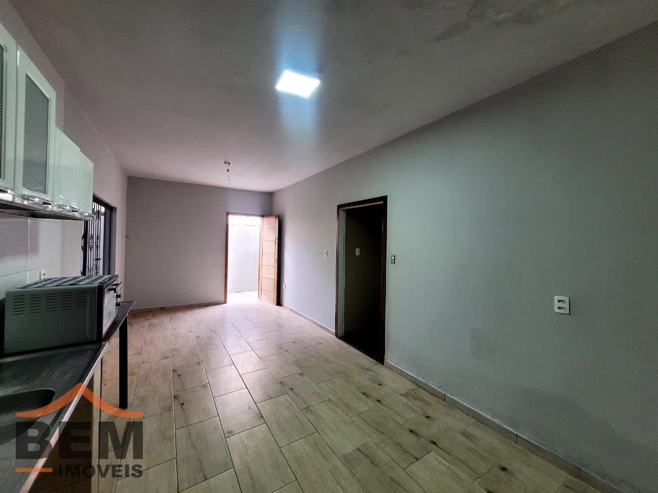 Casa para Locação com 6 quartos sendo 1 suíte, 1 vaga no bairro Fazenda em Itajaí/SC
