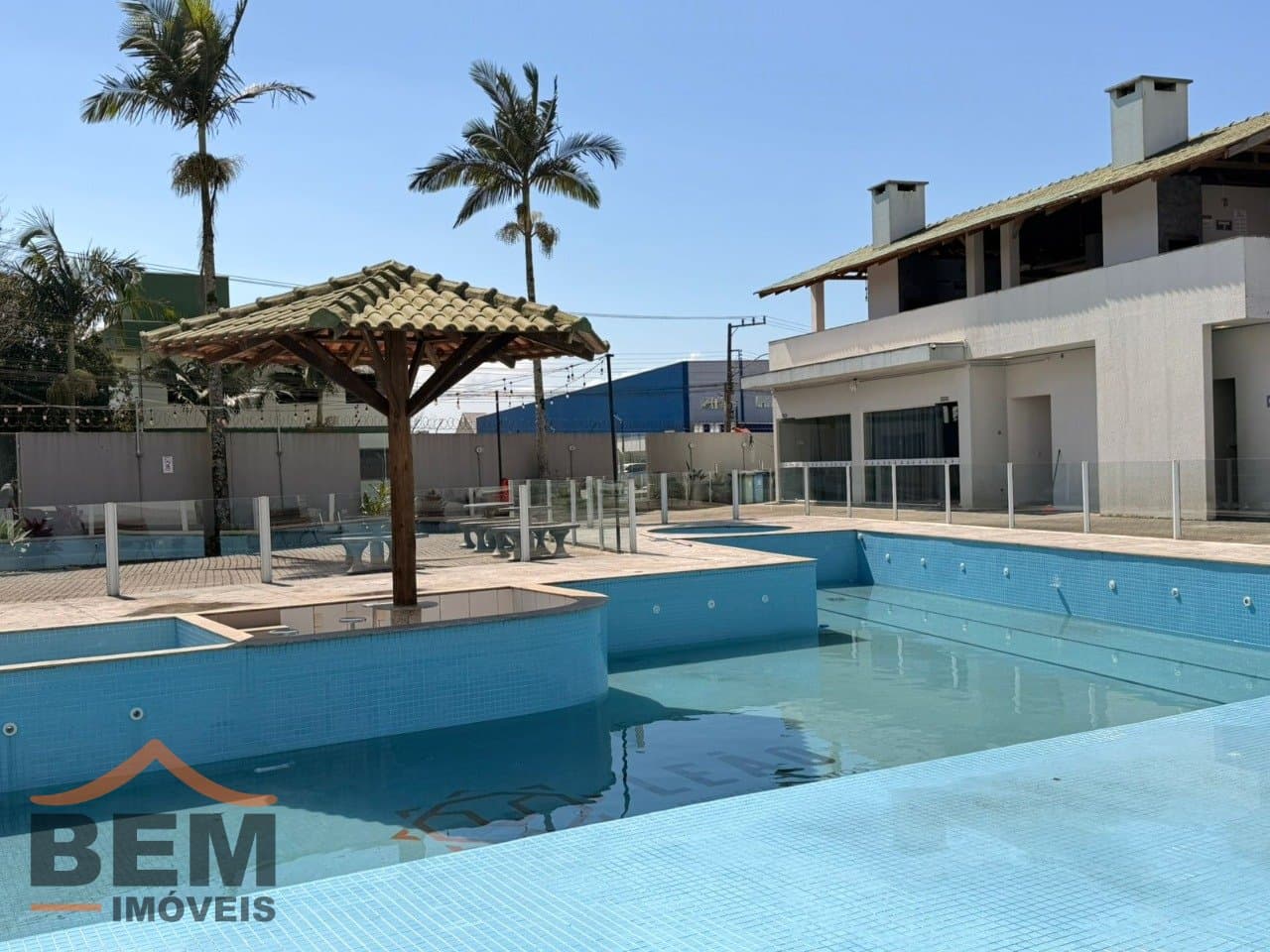 Apartamento para aluguel em Itajaí