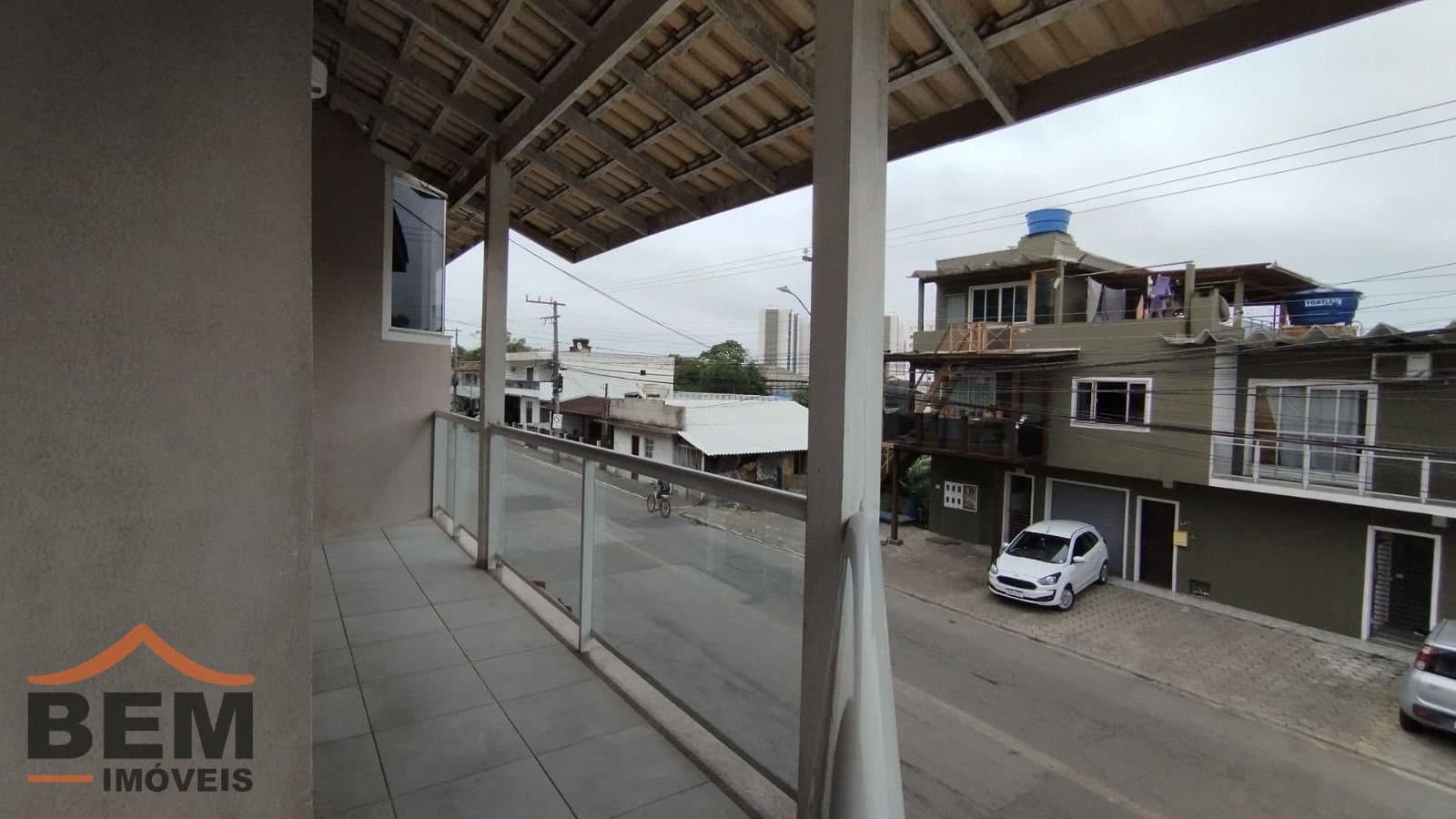 Casa para alugar com 3 quartos e 400 m² no bairro São João, em Itajaí